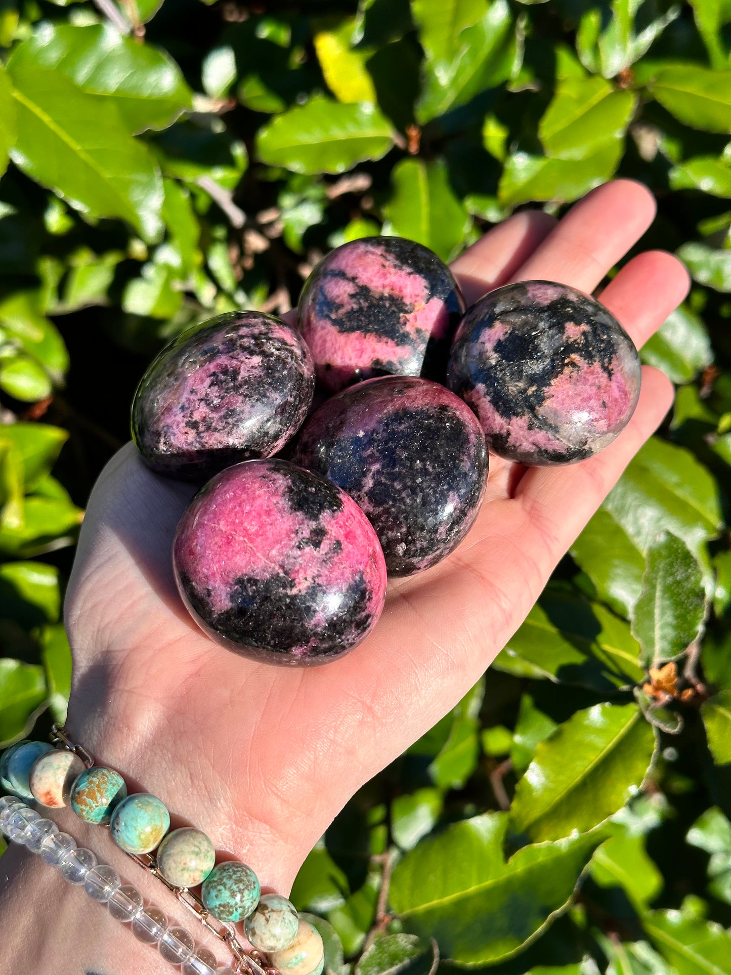 RHODONITE EGG PALM STONE