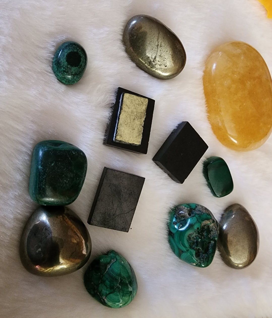 SHUNGITE EMF BLOCKER FOR PHONE & COMPUTER