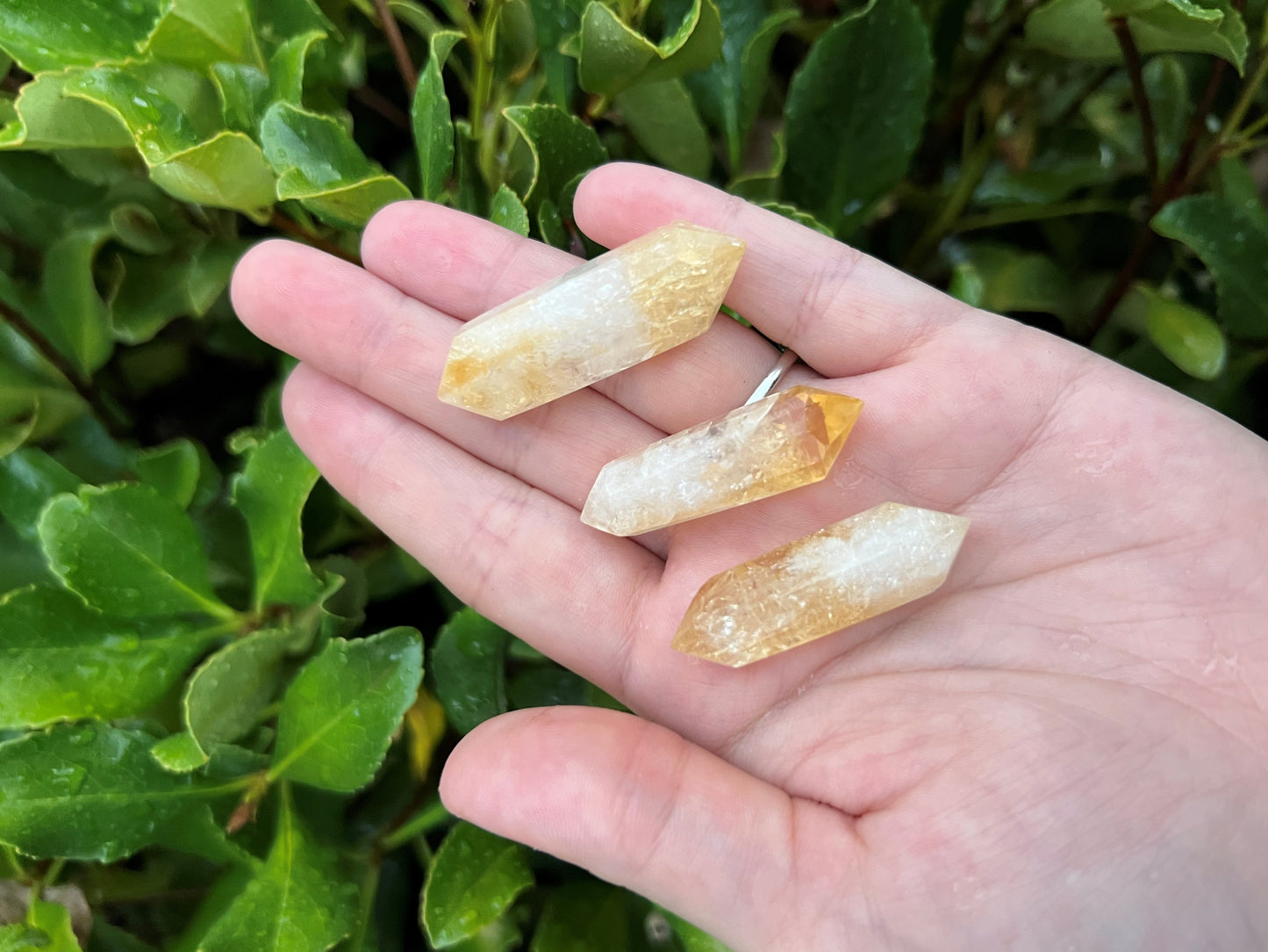 CITRINE DOUBLE TERMINATED POINT