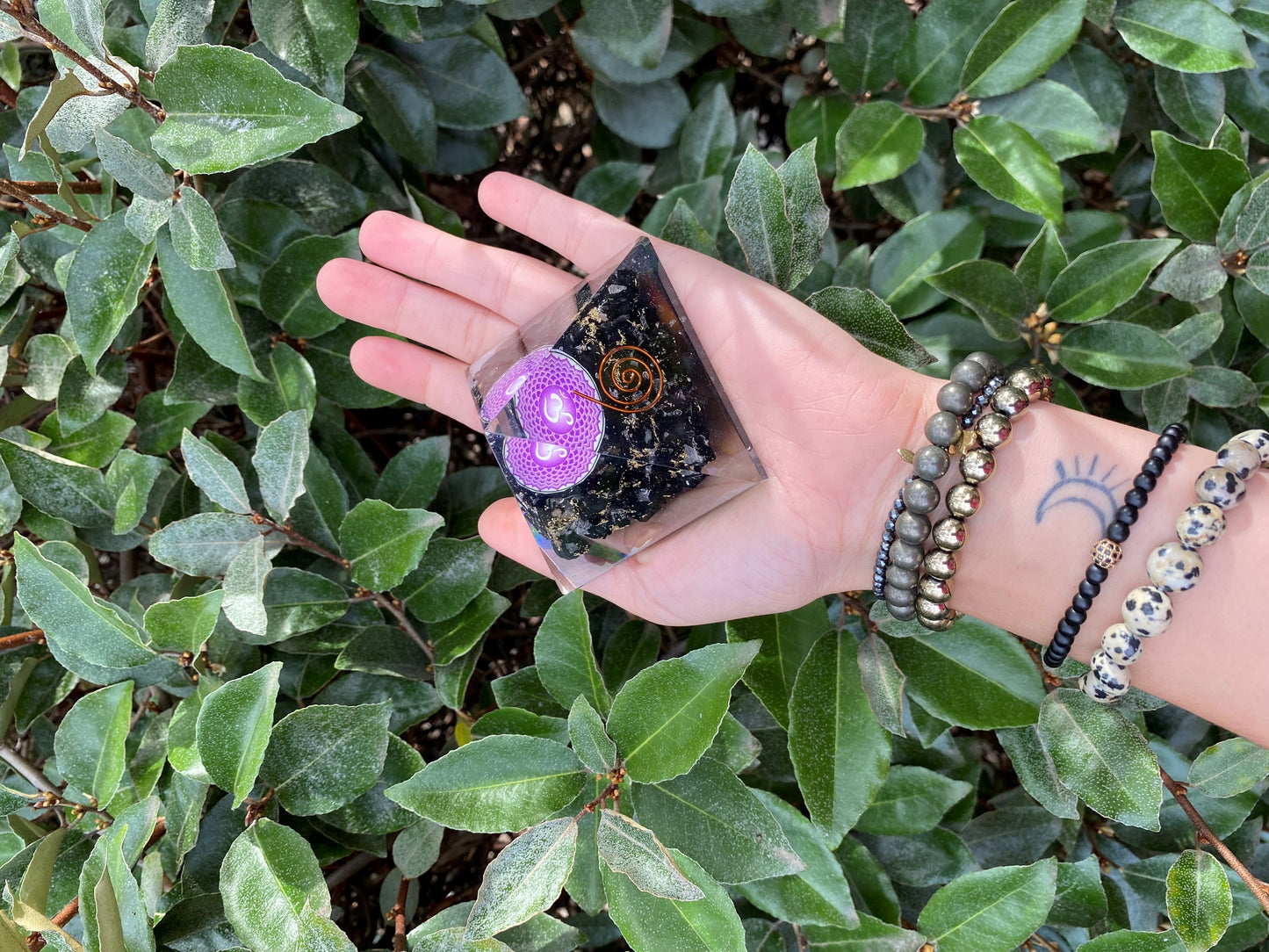 BLACK TOURMALINE OM SIGN ORGONITE PYRAMID