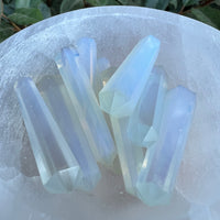 OPALITE DOUBLE TERMINATED POINT