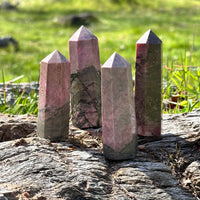 RHODONITE TOWER SM/MED