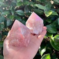 ANGEL AURA COATED ROSE QUARTZ TOP POLISH POINT