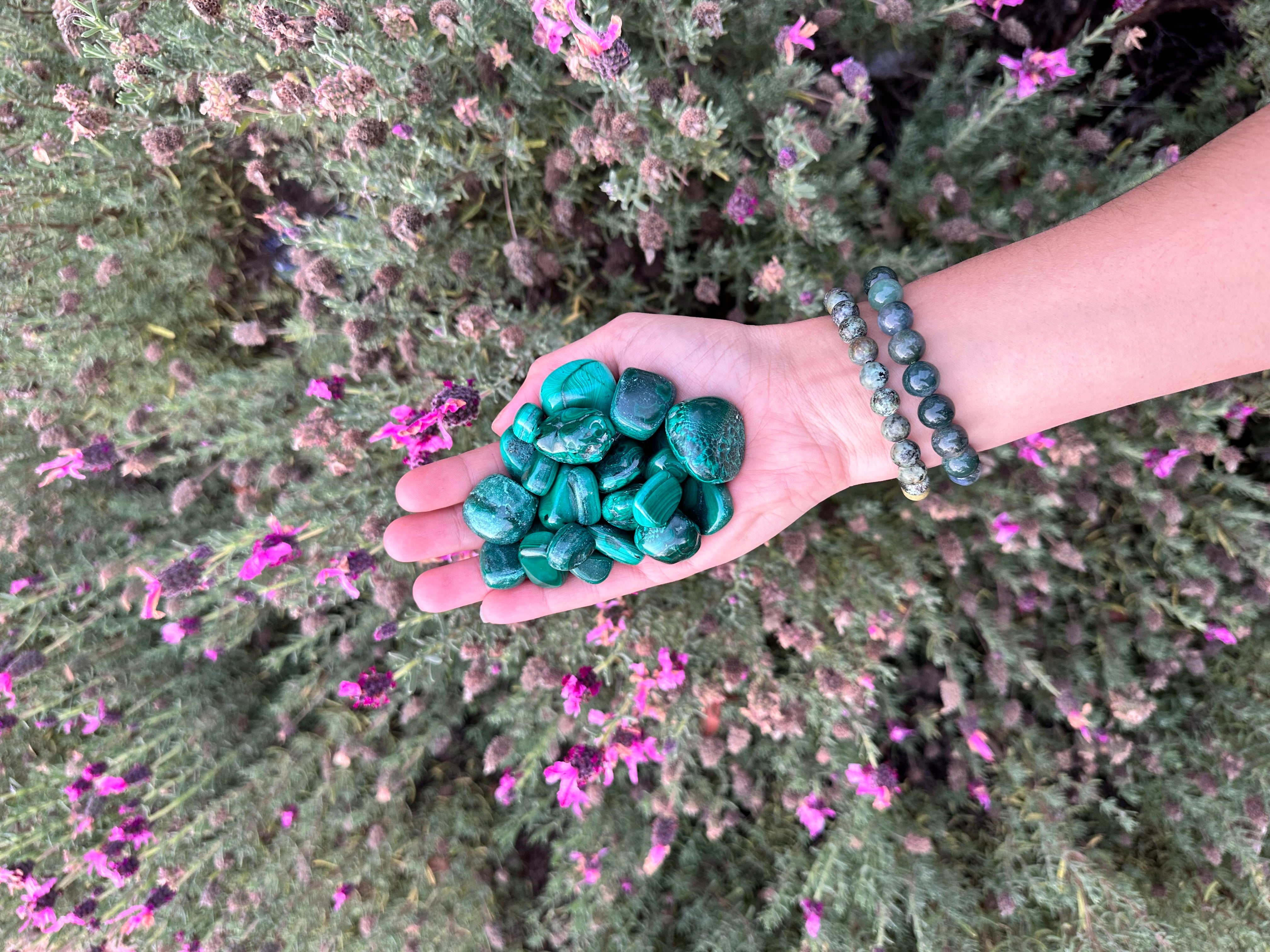 MALACHITE TUMBLED STONE