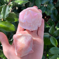 ANGEL AURA COATED ROSE QUARTZ TOP POLISH POINT