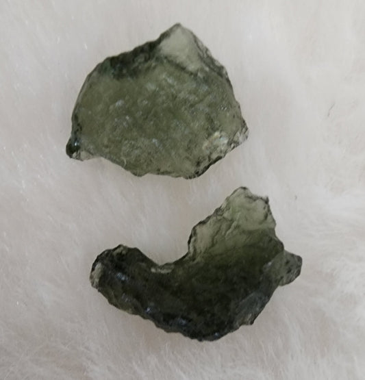 MOLDAVITE (Authentic)