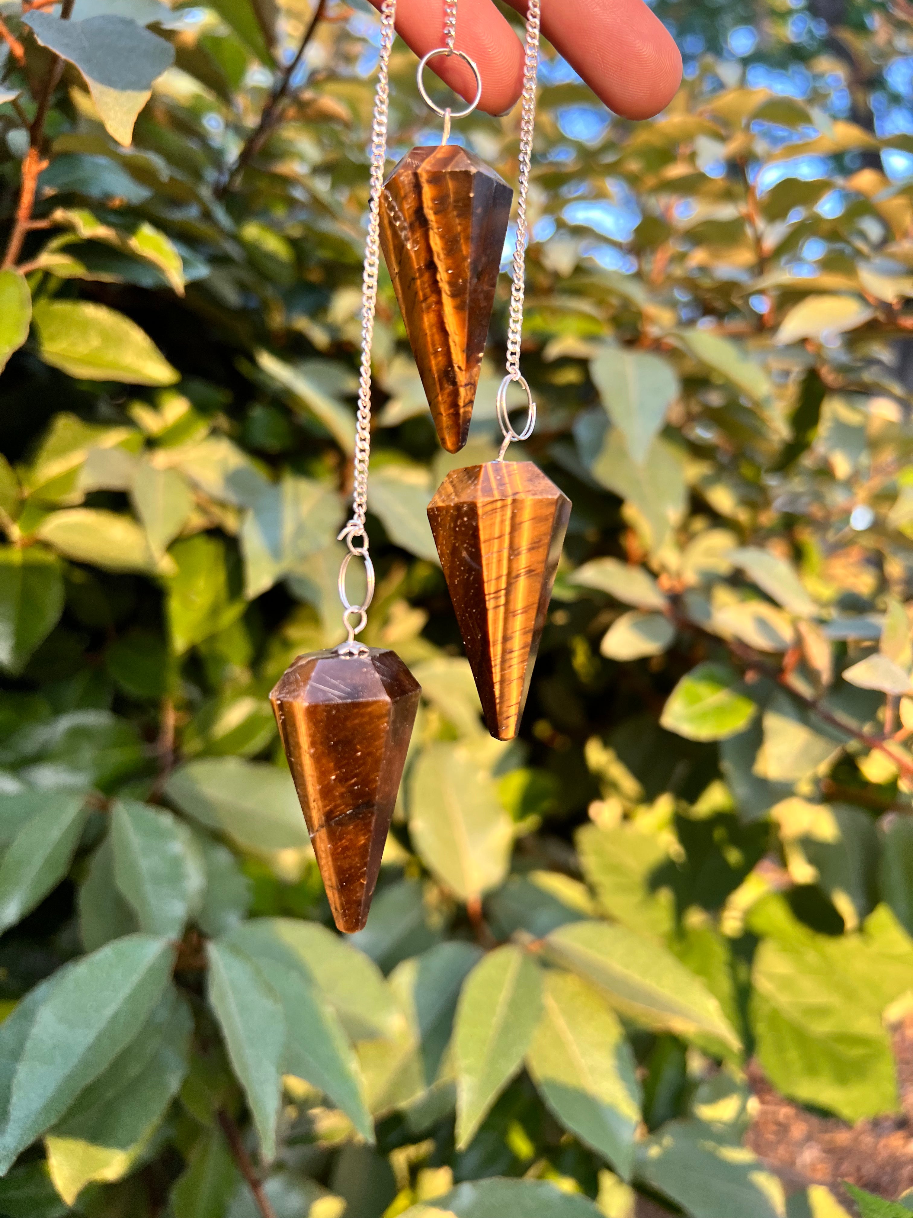 TIGER'S EYE PENDULUM