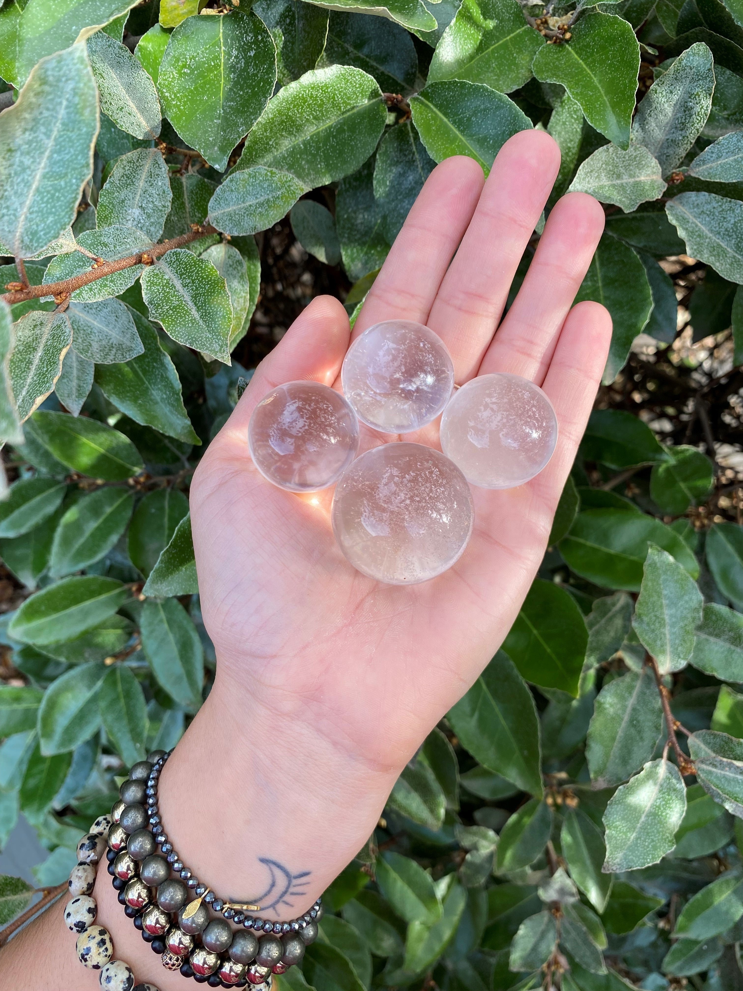 CLEAR QUARTZ SPHERE