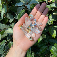 CLEAR QUARTZ POINT PENDANT