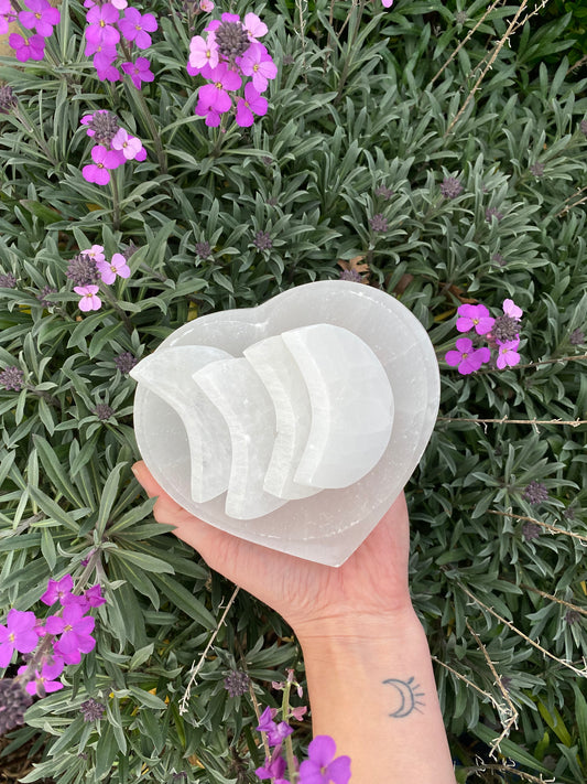 SELENITE CRYSTAL HEART BOWL