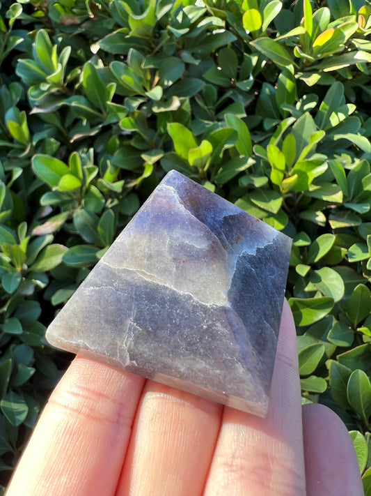 IOLITE PYRAMID