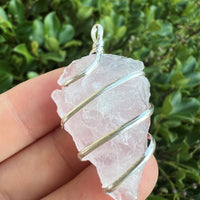 ROSE QUARTZ ARROWHEAD WRAPPED PENDANT