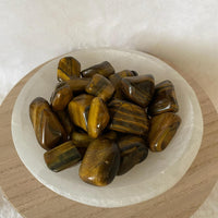 TIGER'S EYE TUMBLED STONE