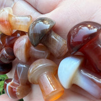 CARNELIAN MINI MUSHROOM