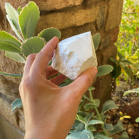 HOWLITE TOP POLISHED POINT