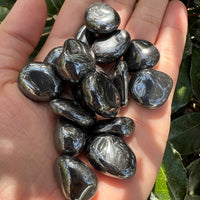 HEMATITE TUMBLED STONE