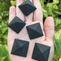 RAW SHUNGITE PYRAMID